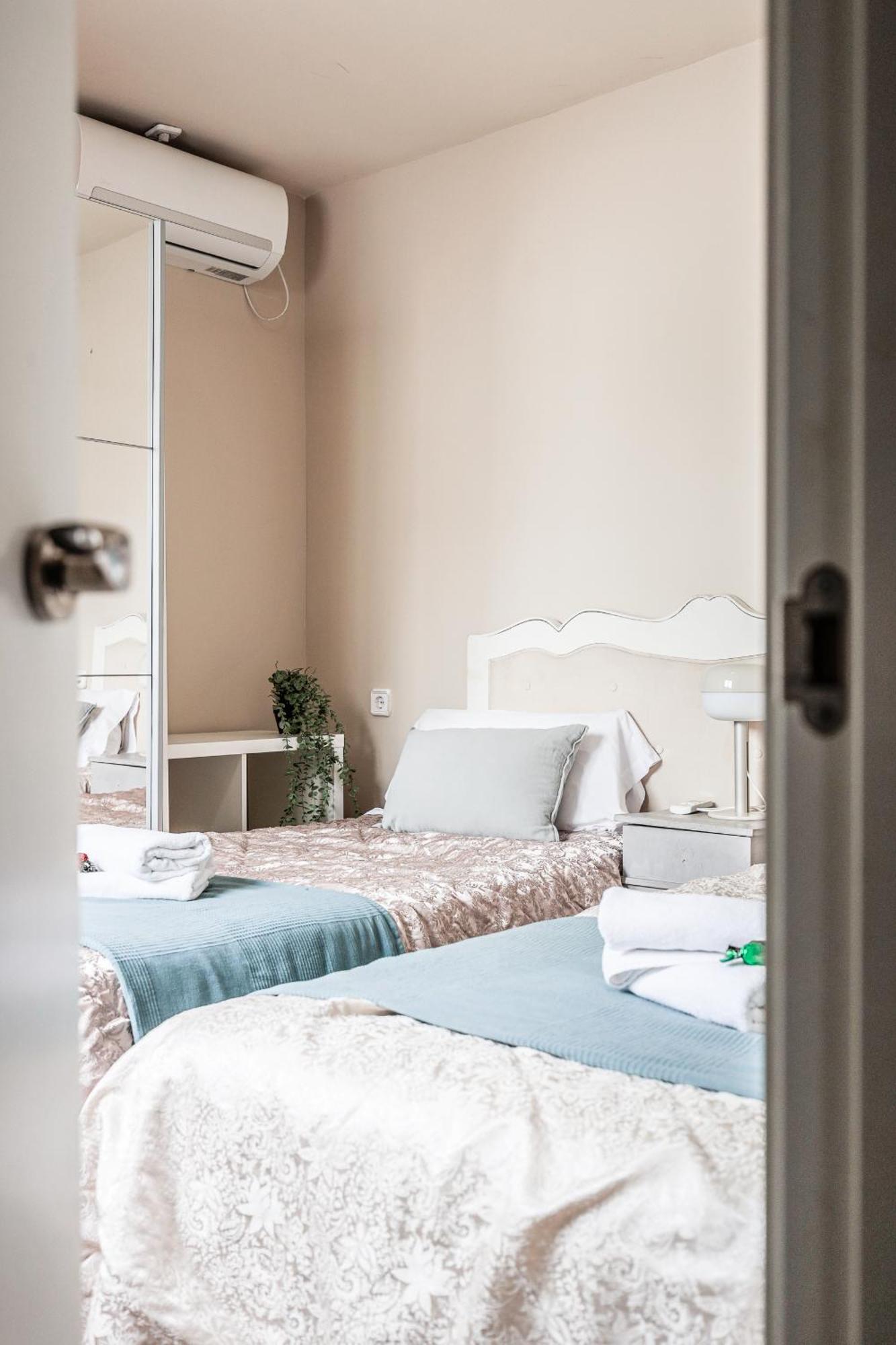 Fantastico Atico 2 Hab Y Gran Terraza Privada Apartment Seville Luaran gambar