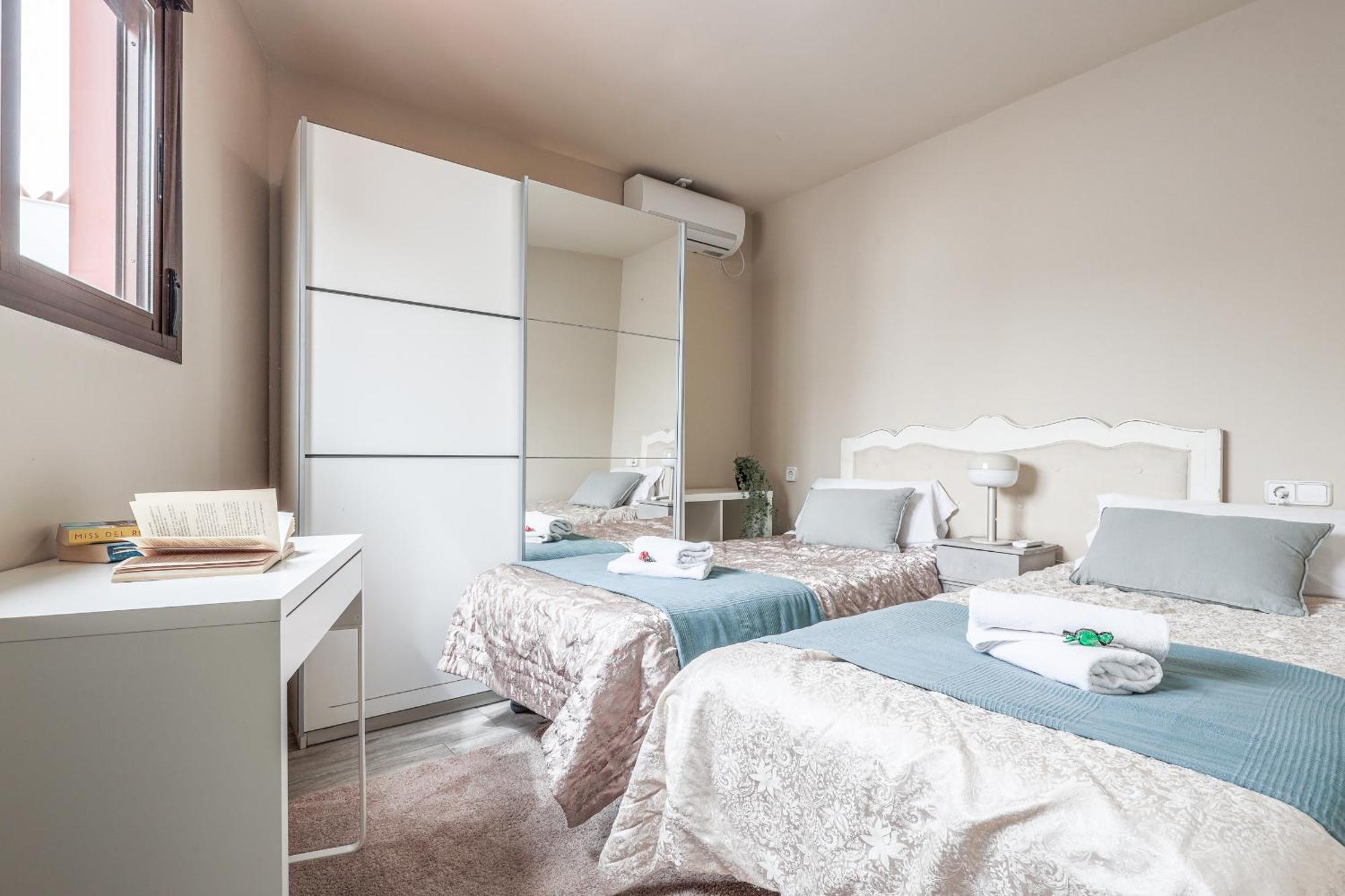 Fantastico Atico 2 Hab Y Gran Terraza Privada Apartment Seville Luaran gambar